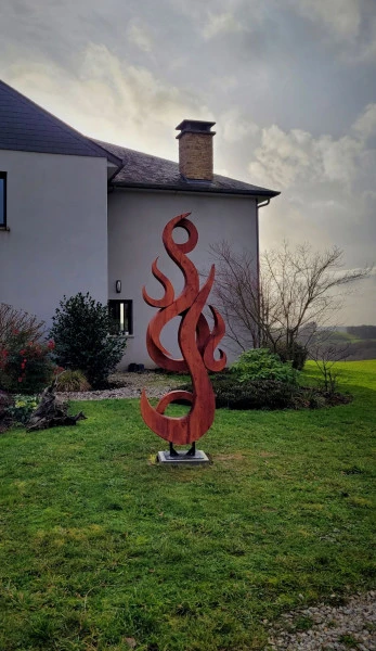 Sculpture en bois à Favars